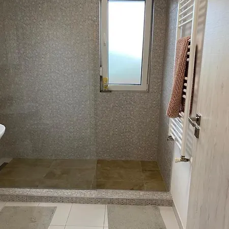 Apartament In Apartment *